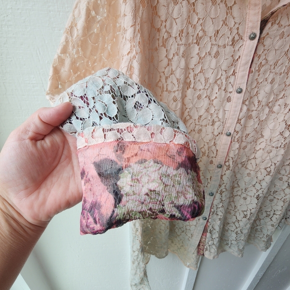 Soft Surroundings Aurelie Dip Dye Eyelet Ombre Lace Button Down Tunic Size Large - Picture 7 of 16